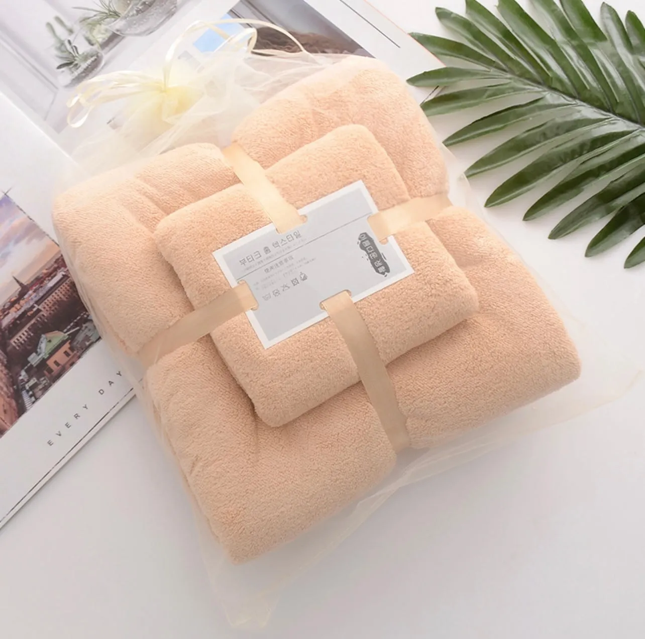 Dog and Cat Bath Towel, Super Absorbent Microfiber Towel, 4 colors